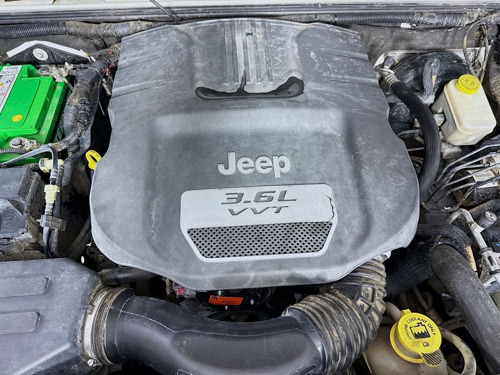 2012 Jeep Wrangler Unlimited Sahara