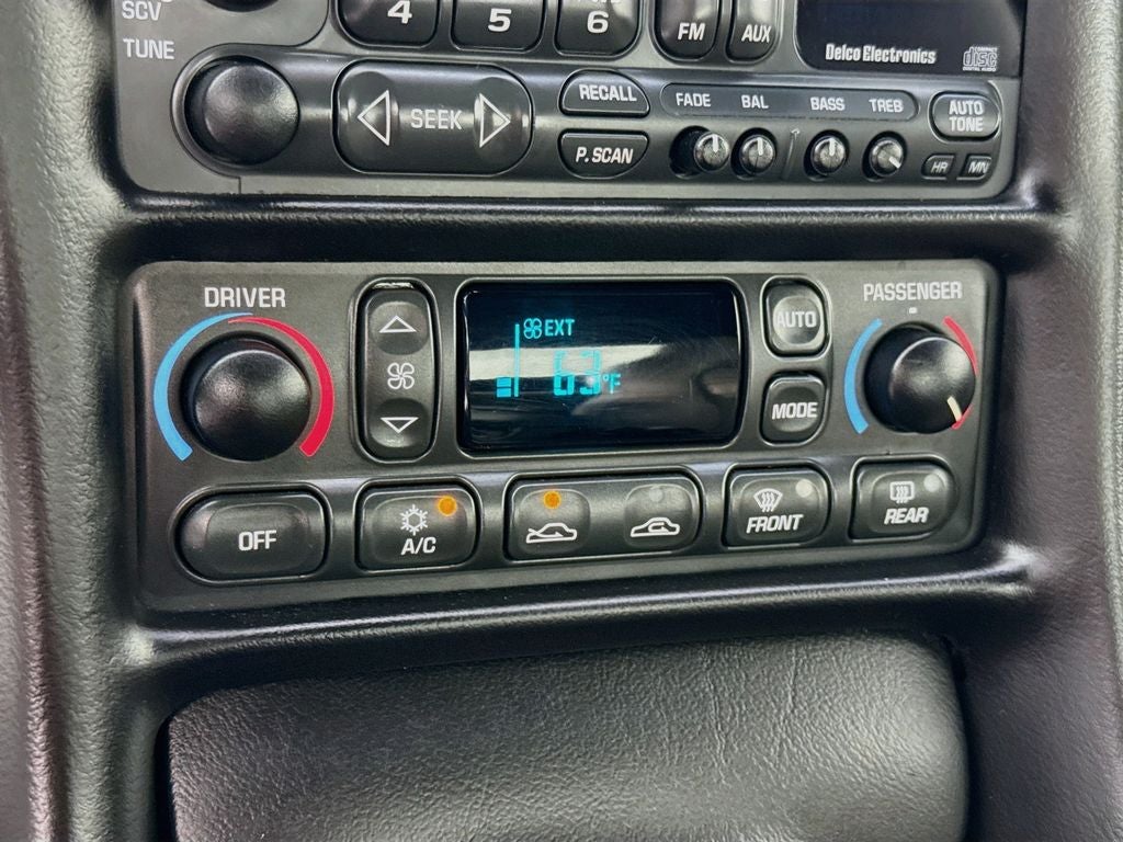 2002 Chevrolet Corvette Base