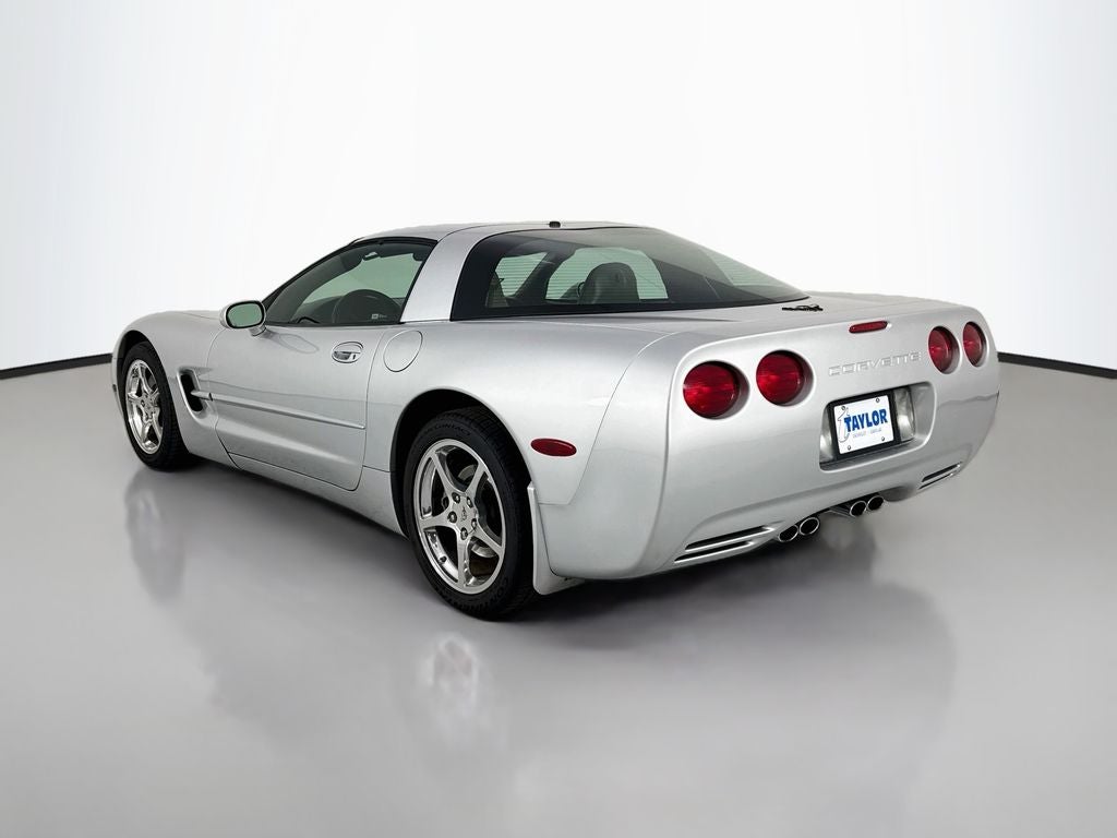 2002 Chevrolet Corvette Base