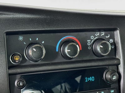 2023 Chevrolet Express Passenger 2500 1LS