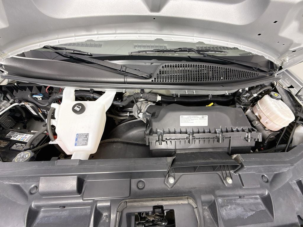 2023 Chevrolet Express Passenger 2500 1LS