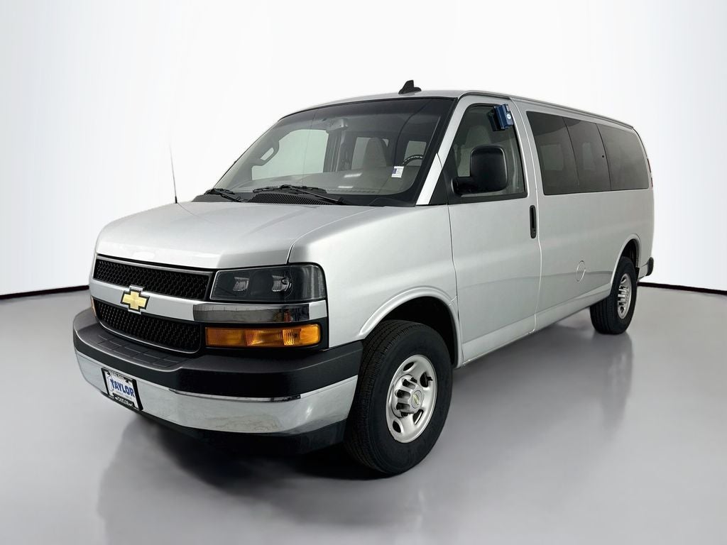 2023 Chevrolet Express Passenger 2500 1LS