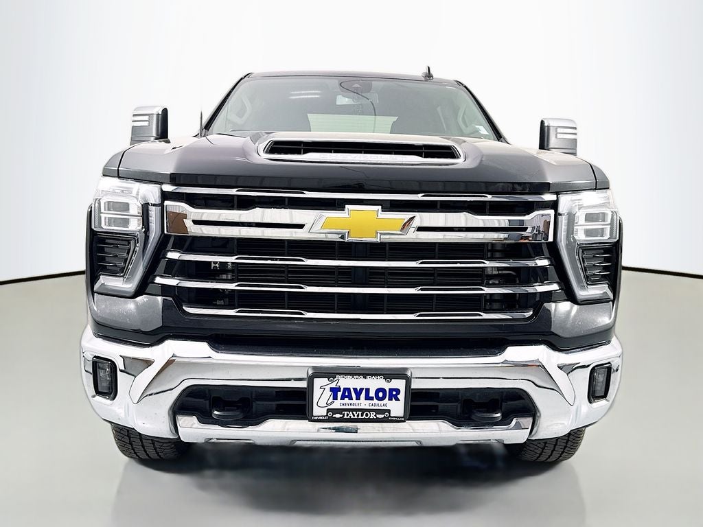 2025 Chevrolet Silverado 3500 HD LTZ