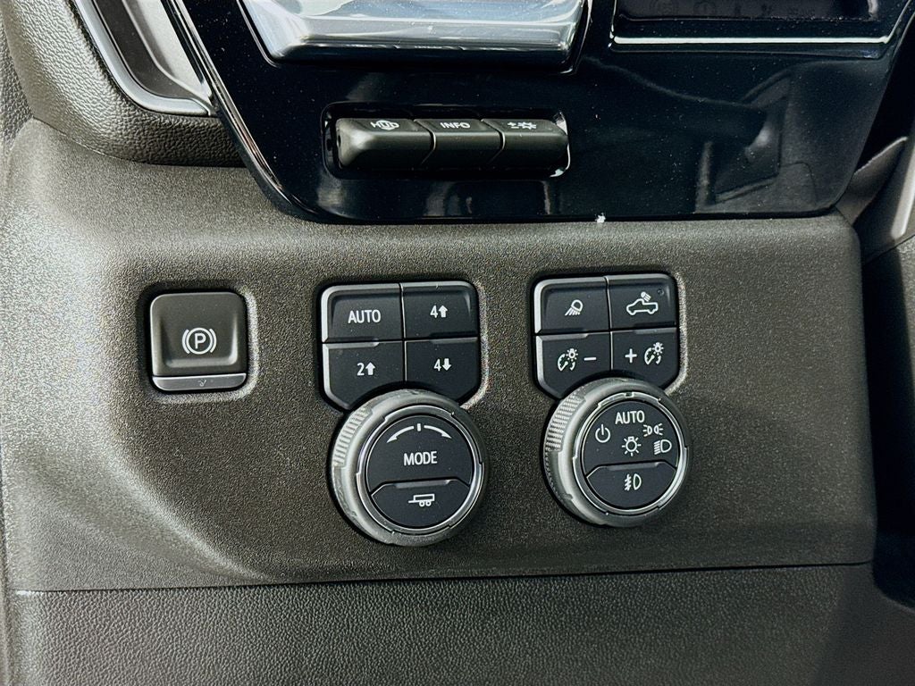 2024 Chevrolet Silverado 3500 HD LTZ