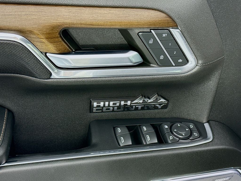 2024 Chevrolet Silverado 1500 High Country