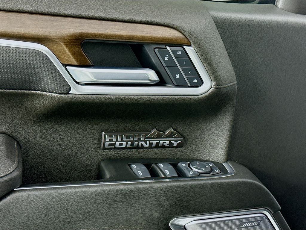2025 Chevrolet Silverado 1500 High Country