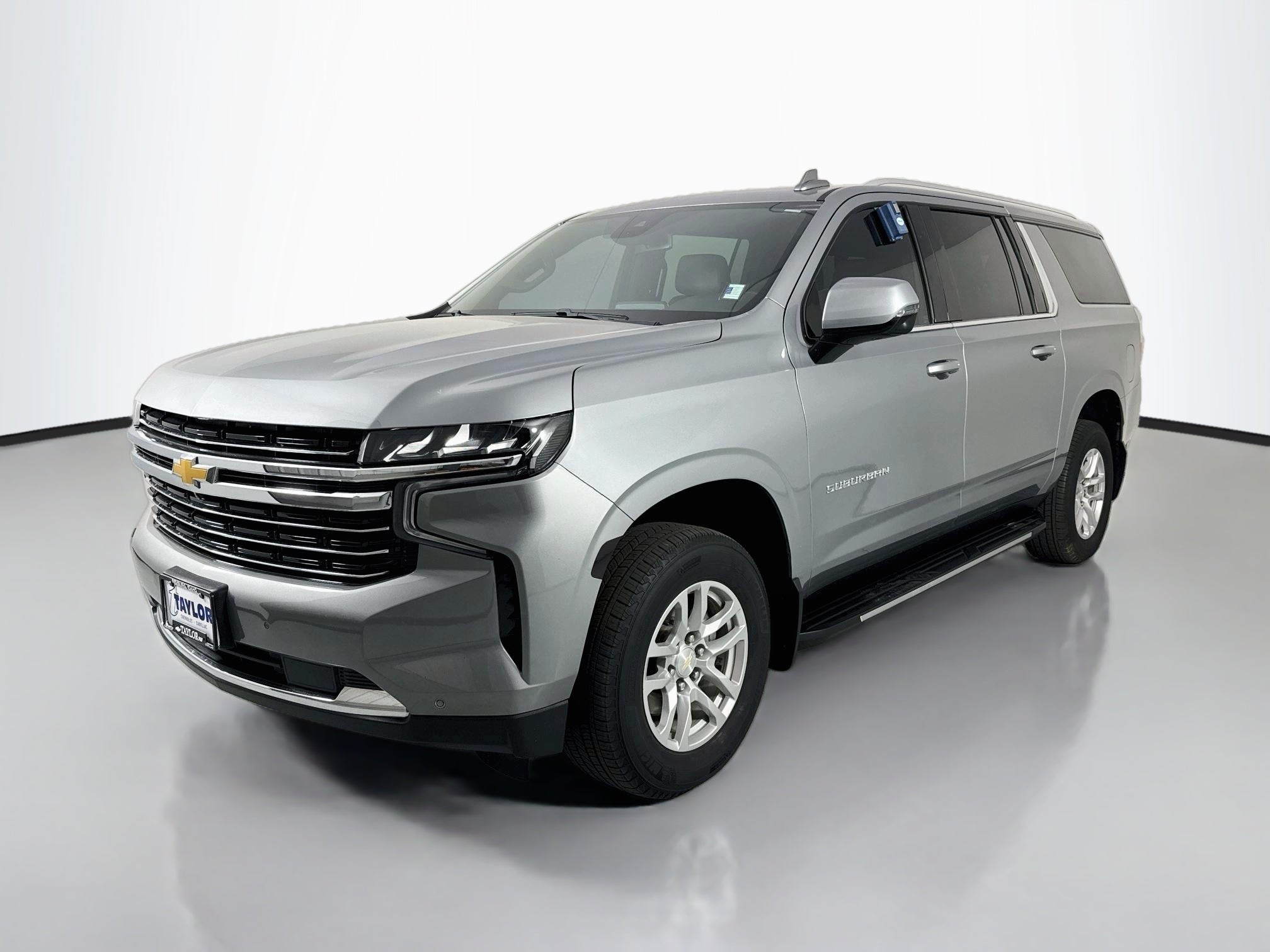 2024 Chevrolet Suburban LT