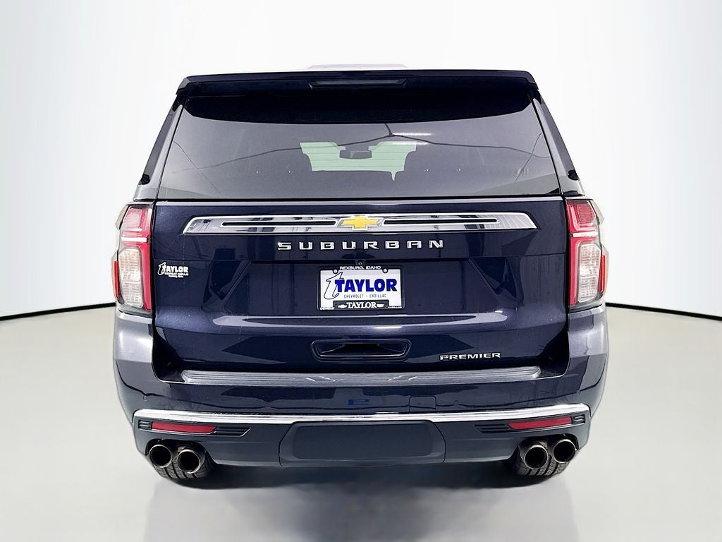 2023 Chevrolet Suburban Premier