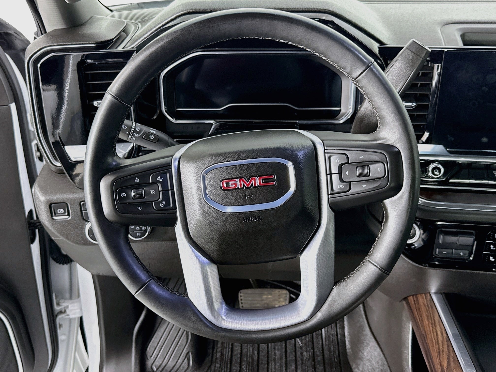 2025 GMC Sierra 3500 HD SLT