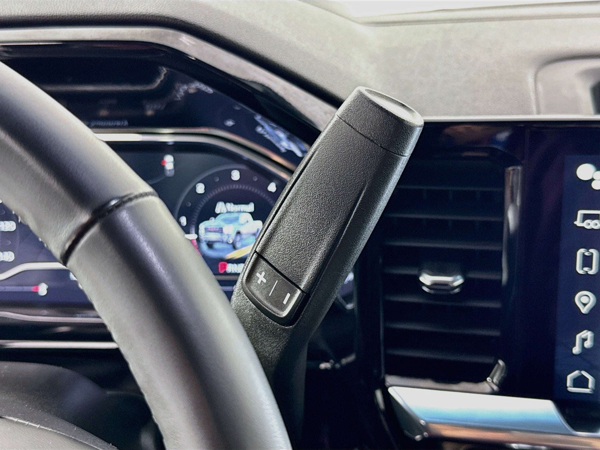 2025 GMC Sierra 3500 HD SLT