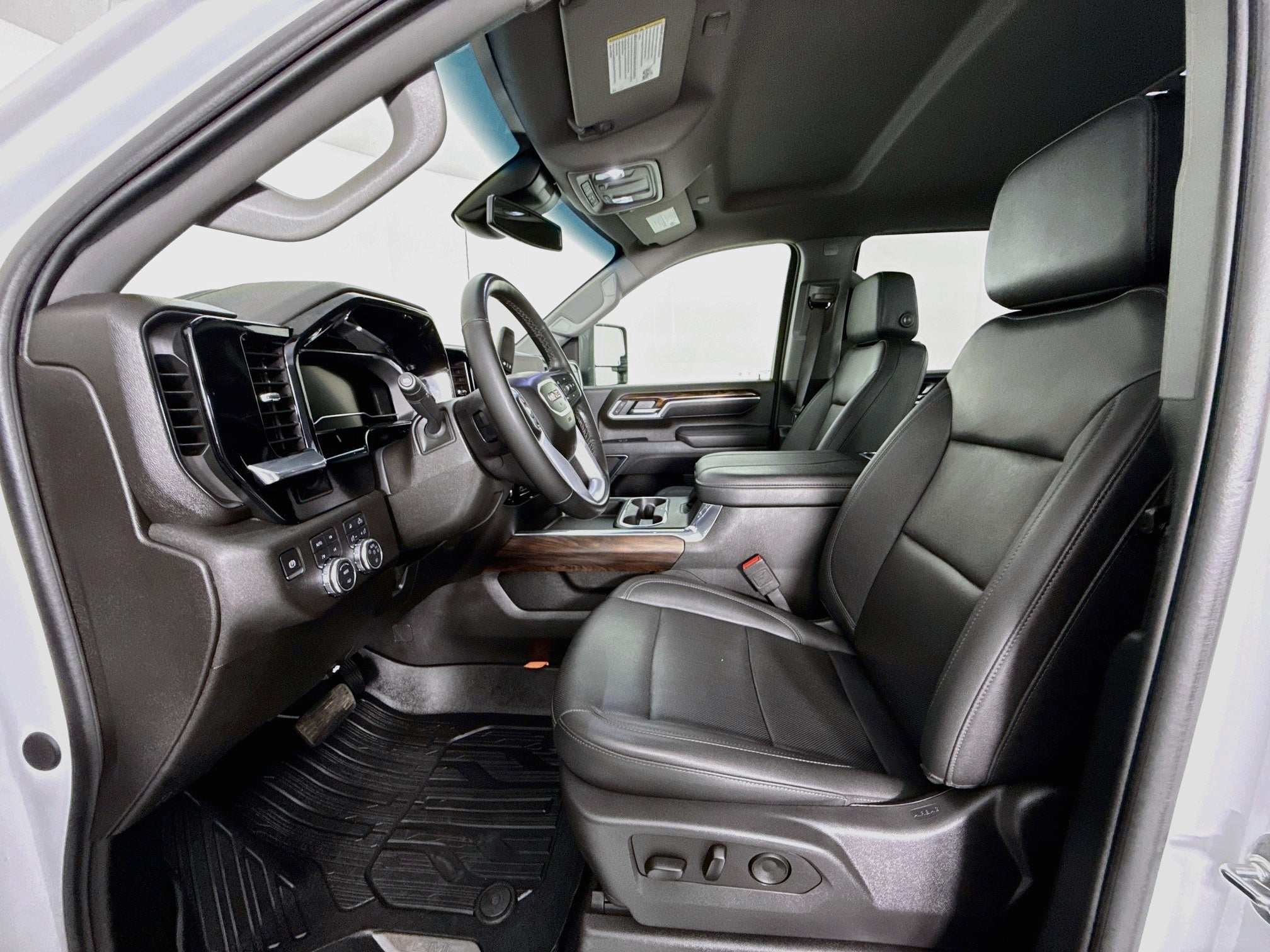 2025 GMC Sierra 3500 HD SLT