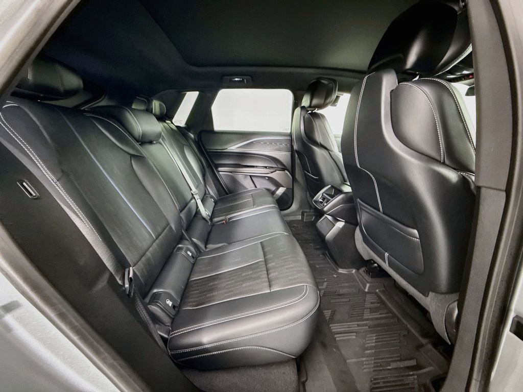 2024 Cadillac LYRIQ Sport 1