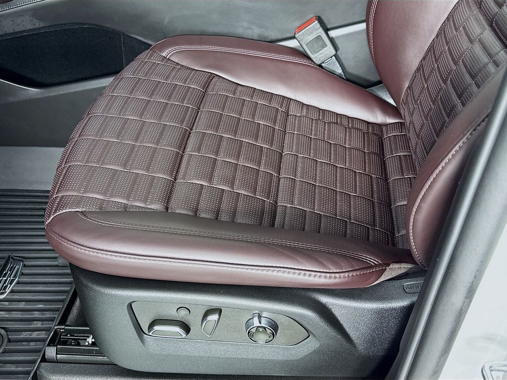2023 Cadillac Escalade Premium Luxury Platinum