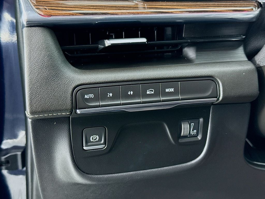 2022 Cadillac Escalade ESV Premium Luxury