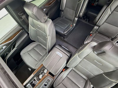2022 Cadillac Escalade ESV Premium Luxury