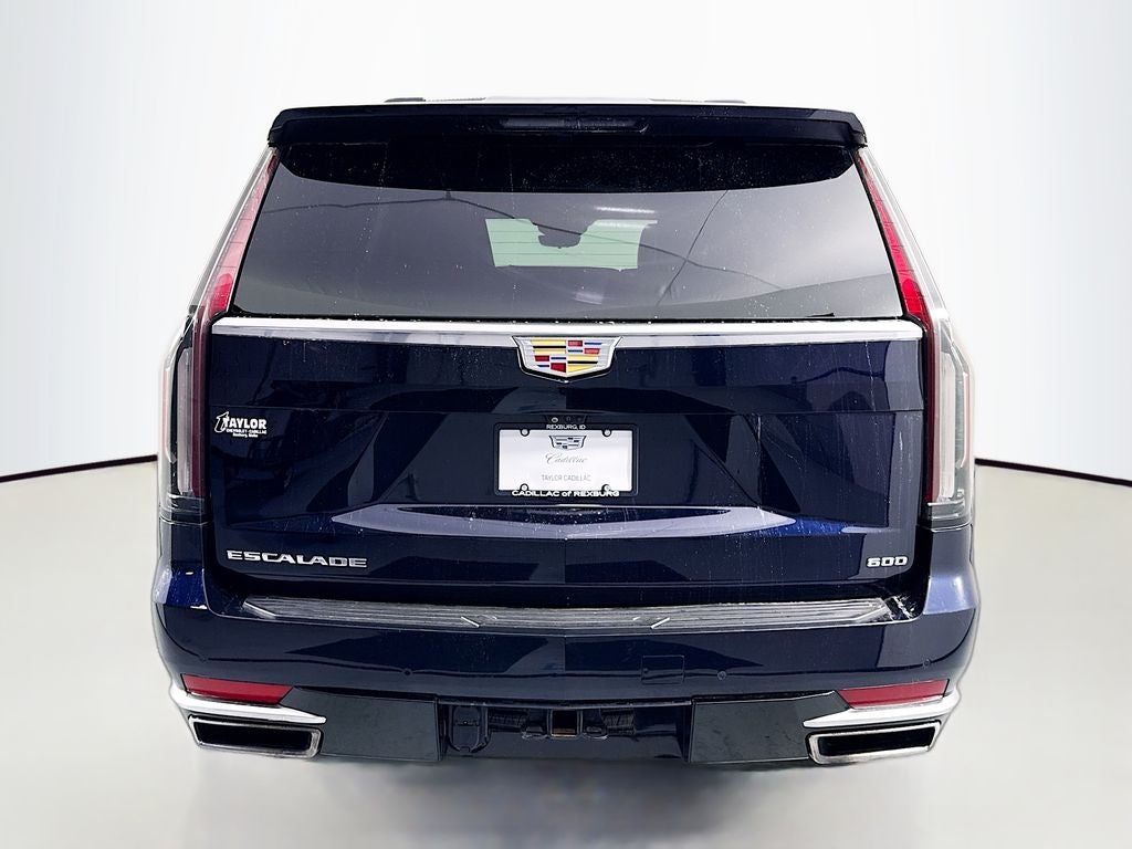 2022 Cadillac Escalade ESV Premium Luxury
