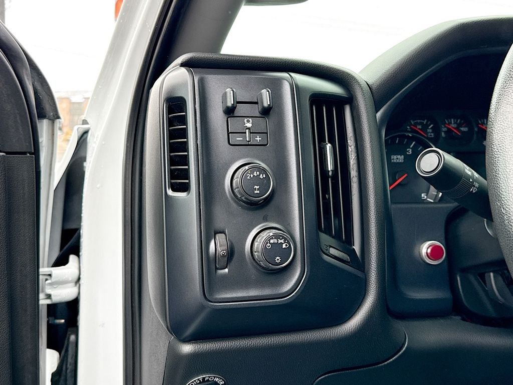 2021 Chevrolet Silverado 5500 HD Work Truck