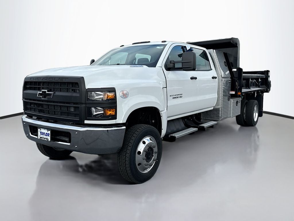 2024 Chevrolet Silverado 6500 HD Work Truck