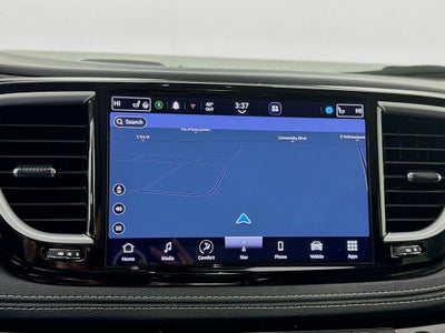 2023 Chrysler Pacifica Hybrid Limited