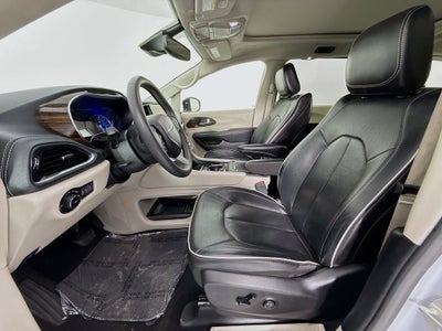 2023 Chrysler Pacifica Hybrid Limited