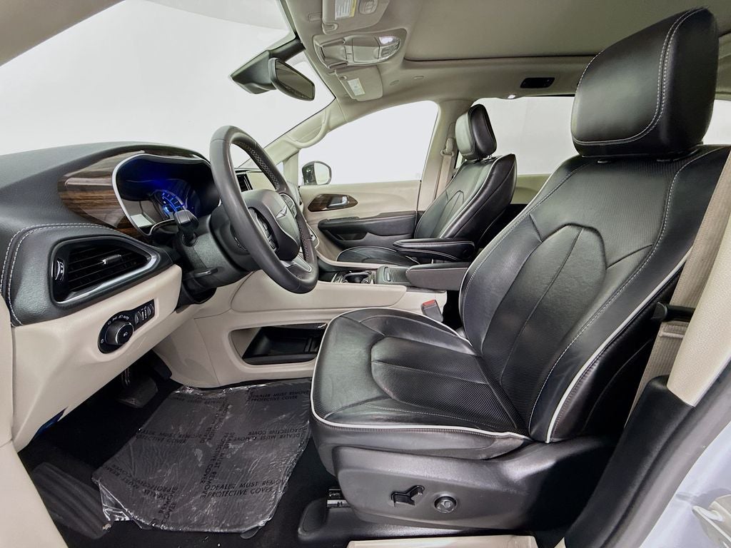 2023 Chrysler Pacifica Hybrid Limited