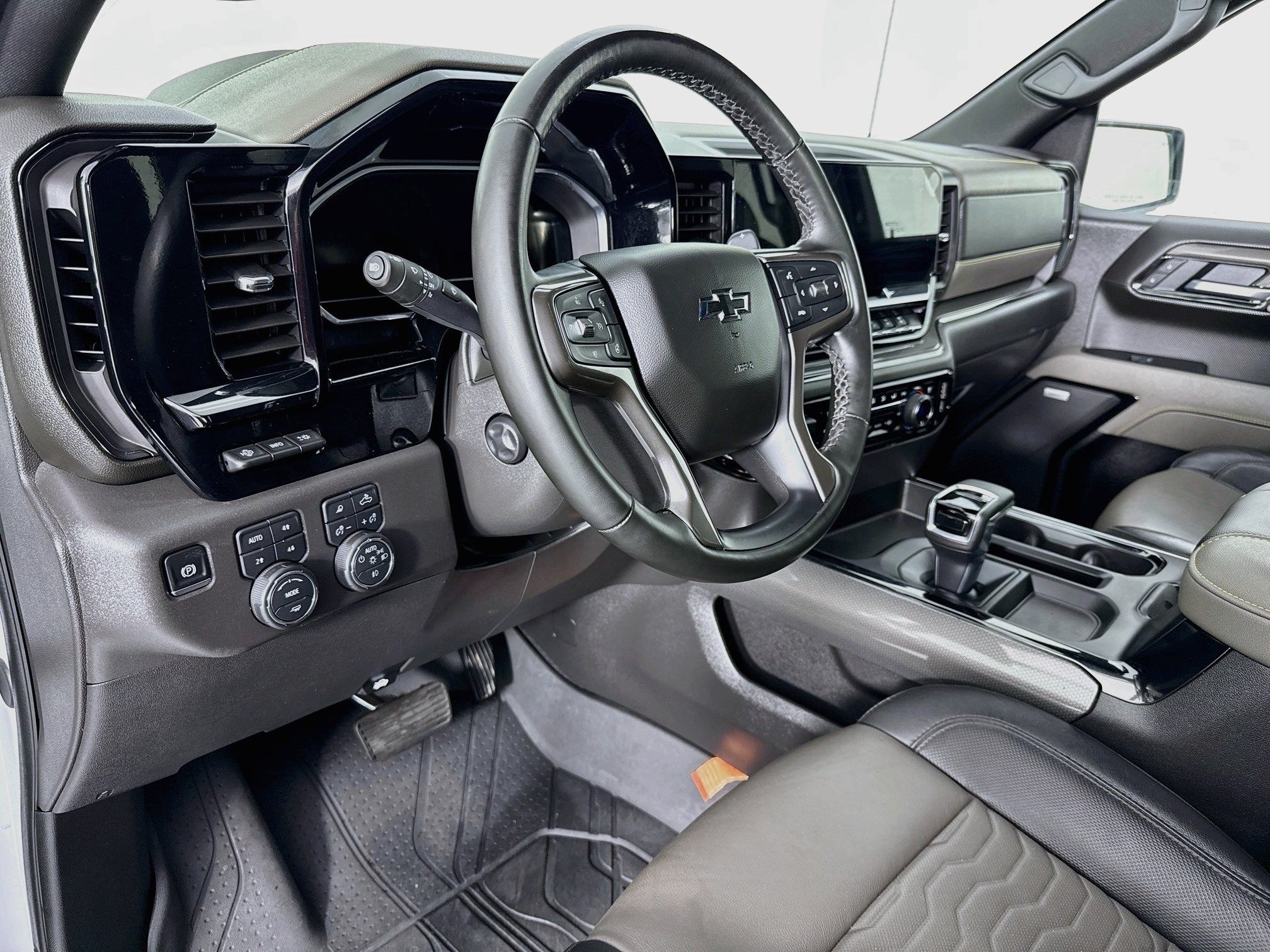 2025 Chevrolet Silverado 1500 ZR2