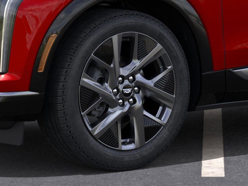 2025 Cadillac OPTIQ Luxury 2