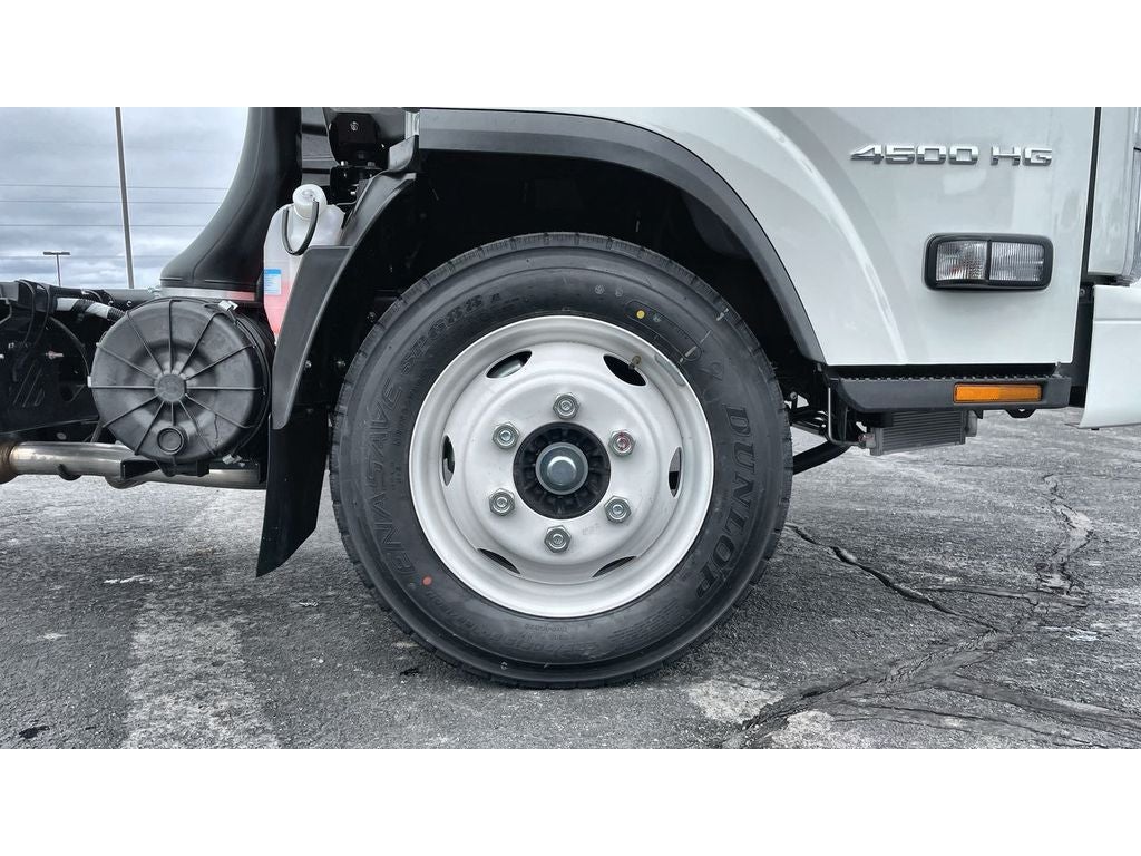 2024 Chevrolet Low Cab Forward 4500 HG MEDIUM ASH GRAY