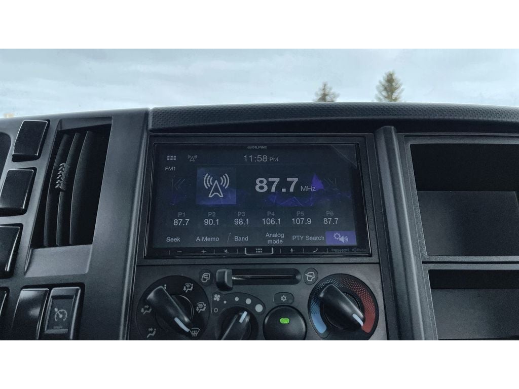 2024 Chevrolet Low Cab Forward 4500 HG MEDIUM ASH GRAY