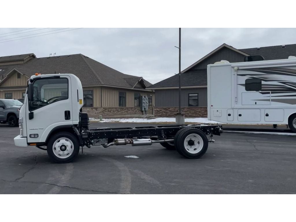 2024 Chevrolet Low Cab Forward 4500 HG MEDIUM ASH GRAY