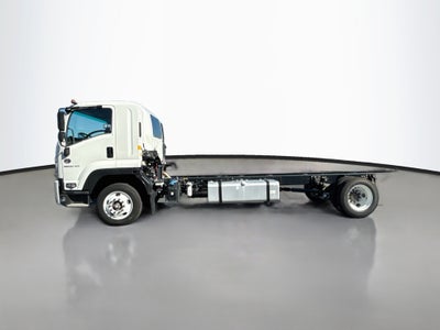 2024 Chevrolet Low Cab Forward 6500 XD MEDIUM ASH GRAY