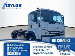 2024 Chevrolet Low Cab Forward 6500 XD MEDIUM ASH GRAY