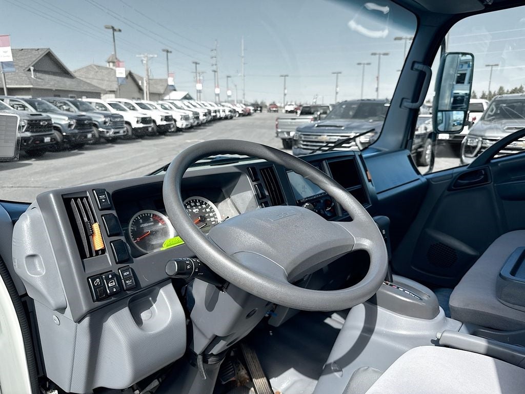 2020 Chevrolet Low Cab Forward 5500 XD Base